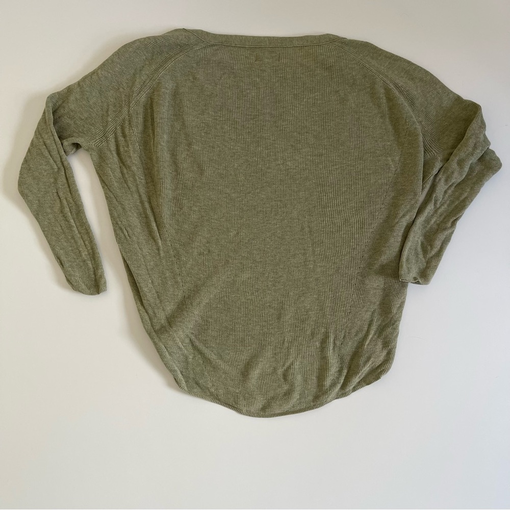 Lou & Grey Ribbed Knit Boxy High-Low Hem - Picture 2 of 3